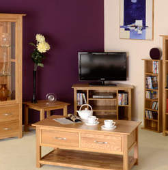 Pine & Oak Furniture | Unit 2 Kennet Holme Farm Building A4 Bath Road, Reading RG7 5UX | +44 118 971 2666