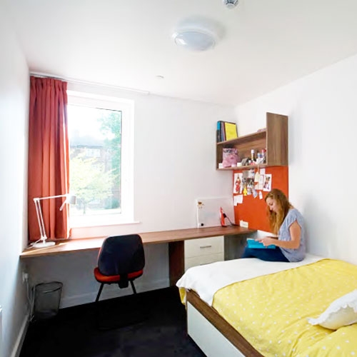 Victoria Hall Student Accommodation In London Deluxe Bedroom