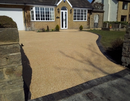 10 year insurance backed guarantee on all resin installations