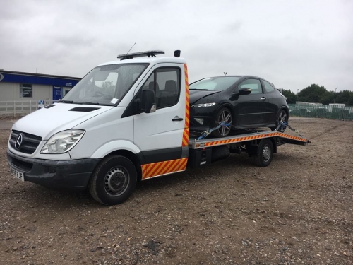 24/7 car recovery in London