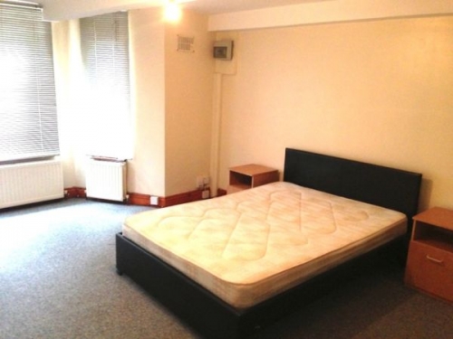 1 bed flat